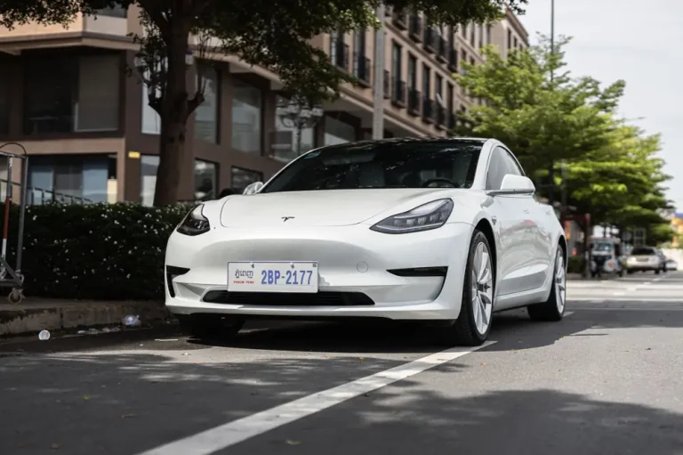 lg resu vs powerwall cost - LG RESU Battery Cost vs Tesla Powerwall